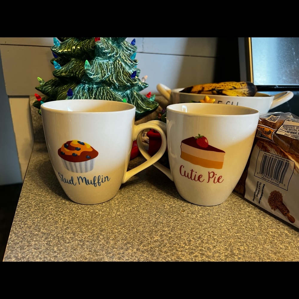 His and hers coffee mugs